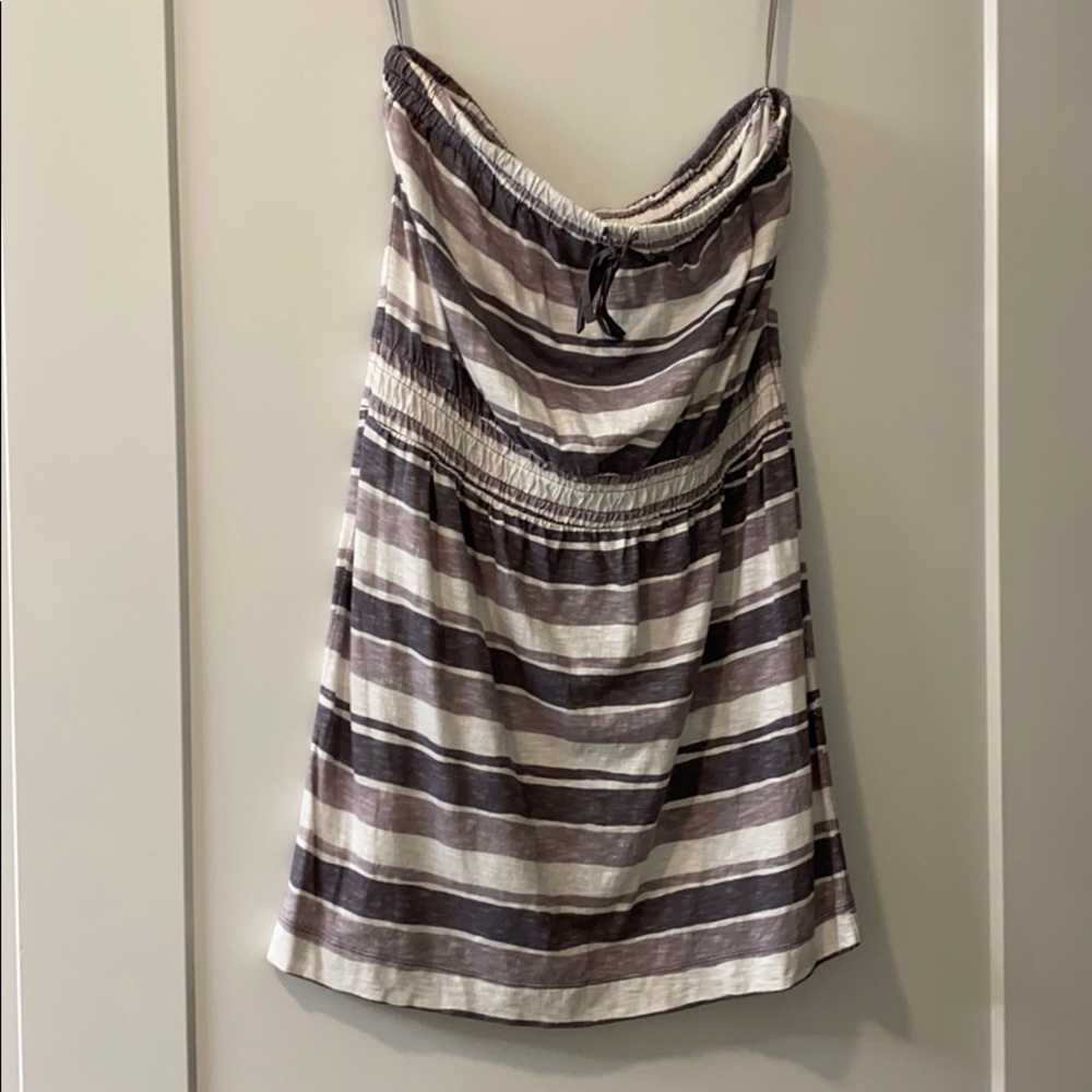 Beachy tube dress from LOFT Ann Taylor Medium